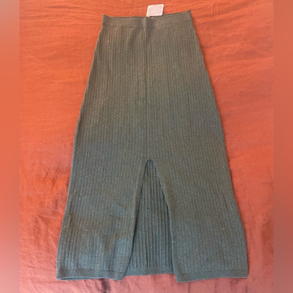 NWT Free People skyline midi skirt bottle green heather size S